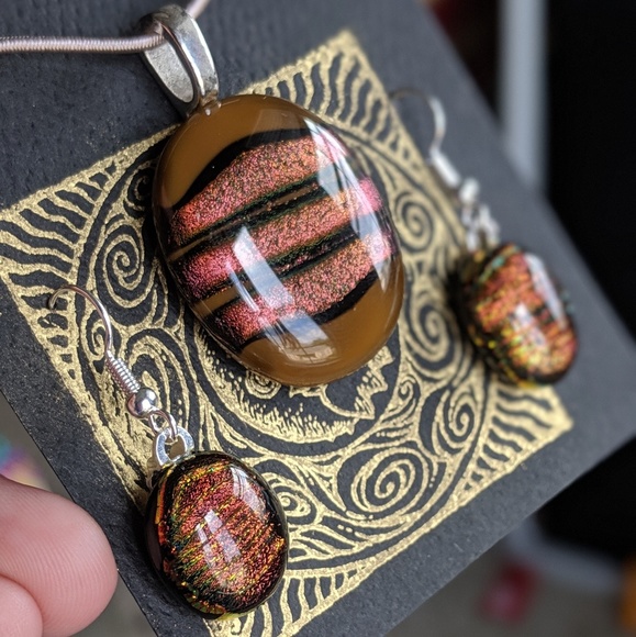Brown&Gold SoftGlass Dichroic Pendant/Earring set - Picture 5 of 6
